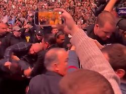 Freund von McGregor involviert: Massenschlägerei überschattet UFC-Event in New York